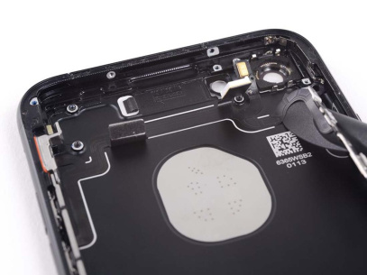 Замена верхнего шлейфа iPhone 7 Plus (боковые кнопки) Замена верхнего шлейфа iPhone 7 Plus (боковые кнопки)