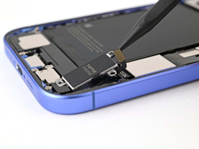 Замена разъема зарядки iPhone 16 Plus Замена разъема зарядки iPhone 16 Plus