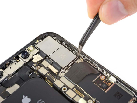 Замена фронтального микрофона iPhone XS Max Замена фронтального микрофона iPhone XS Max