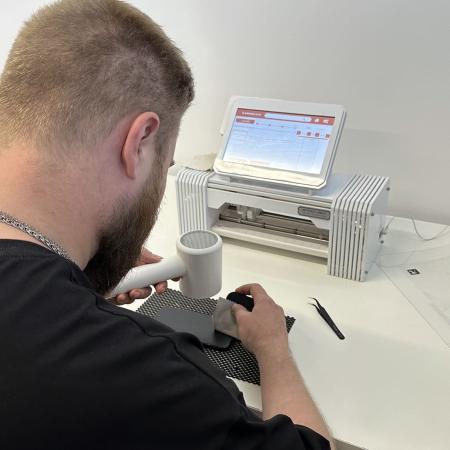 Защитная пленка задняя для смартфона Armorjack полиуретановая глянцевая, роза Защитная пленка задняя для смартфона Armorjack полиуретановая глянцевая, роза