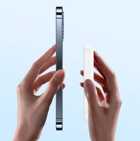 Внешний аккумулятор Baseus Magnetic Mini Wireless Fast Charge power bank с поддержкой беспроводной зарядки 6000mAh 20 Вт (PPCXM06A) Белый