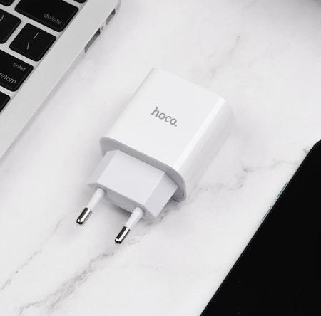 Сетевое зарядное устройство USB-C hoco. PD 3A 18 Вт (C76A) Белый