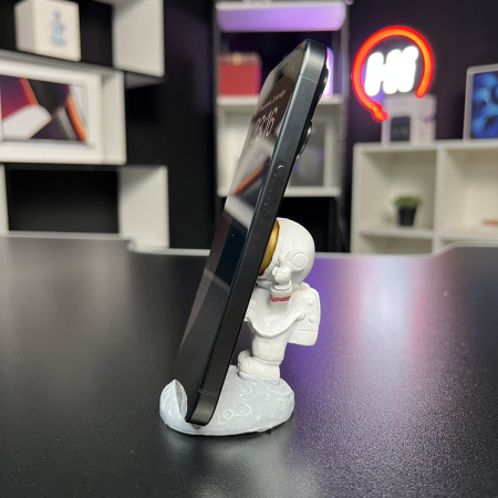 Trade in Apple iPhone 15 Pro 128Gb Black Titanium IMEI: 5944 Trade in Apple iPhone 15 Pro 128Gb Black Titanium IMEI: 5944